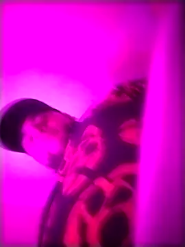 Snapshot of RandalHot chatting on December 5, 6:44 am RandalHot online show from December 5, 6:44 am