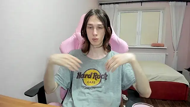 eleganc3 online show from September 10, 9:26 pm