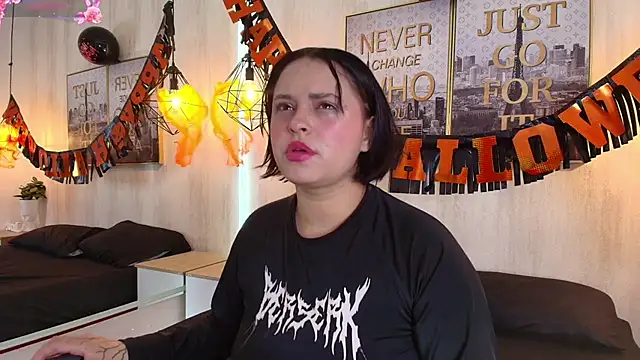 Bluesky 666 online show from November 1, 7:27 pm