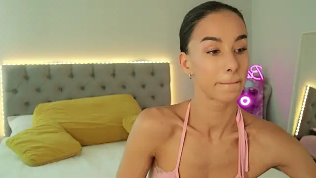 Katherinepinke online show from October 17, 5:10 am