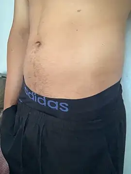 Snapshot of ErickGuz24k chatting on December 15, 10:47 pm ErickGuz24k online show from December 15, 10:47 pm