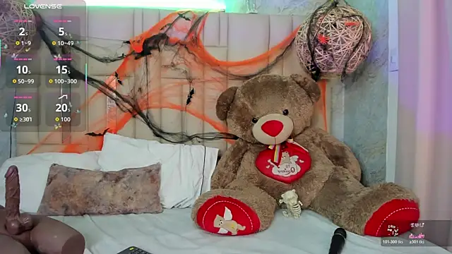 NikkyyRed online show from October 31, 3:07 am