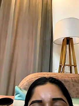 desitease online show from November 16, 11:38 am