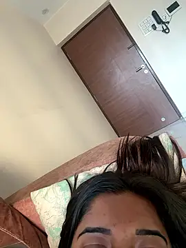 desitease online show from January 7, 3:42 am