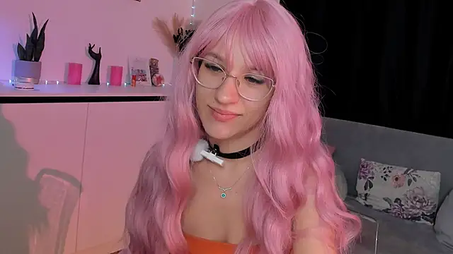 EvaBllake online show from October 4, 5:49 am