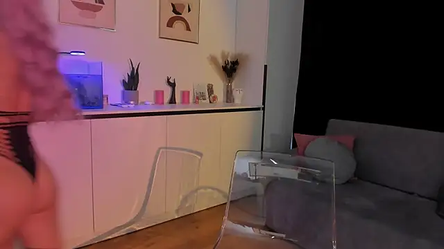 EvaBllake online show from October 9, 4:54 am