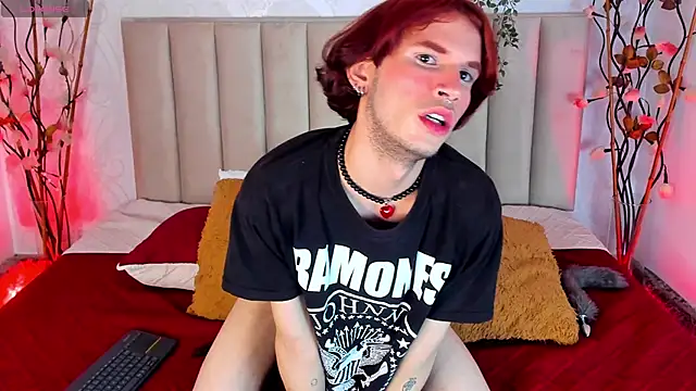 Snapshot of danny_rios20 chatting on December 3, 1:09 pm danny rios20 online show from December 3, 1:09 pm