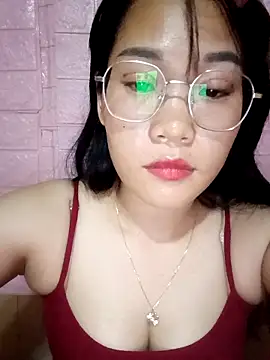 Snapshot of Maimai00 chatting on October 5, 12:47 pm Maimai00 online show from October 5, 12:47 pm