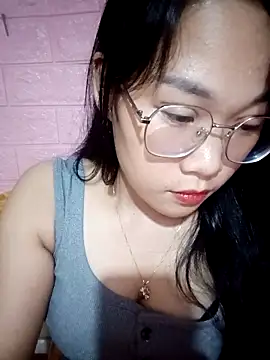 Snapshot of Maimai00 chatting on October 7, 3:20 pm Maimai00 online show from October 7, 3:20 pm