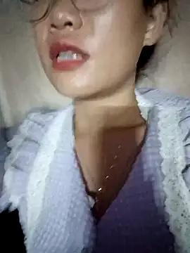 Snapshot of Maimai00 chatting on October 12, 12:59 pm Maimai00 online show from October 12, 12:59 pm