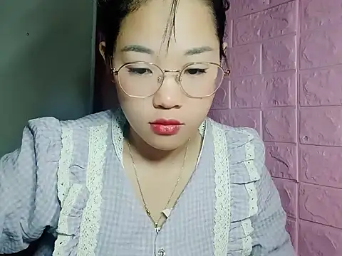 Snapshot of Maimai00 chatting on November 23, 4:23 am Maimai00 online show from November 23, 4:23 am