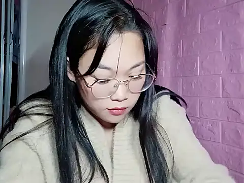 Snapshot of Maimai00 chatting on November 25, 2:33 am Maimai00 online show from November 25, 2:33 am