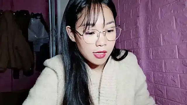 Snapshot of Maimai00 chatting on November 27, 2:02 am Maimai00 online show from November 27, 2:02 am