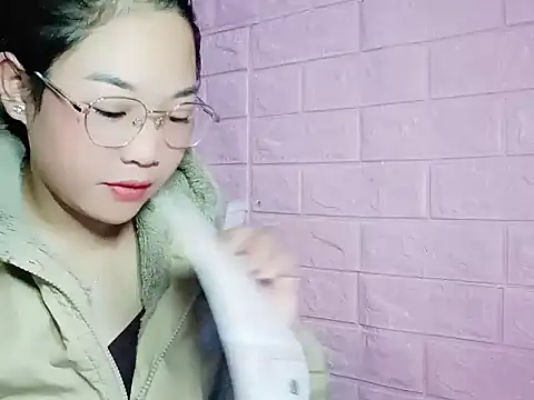 Snapshot of Maimai00 chatting on December 16, 12:59 am Maimai00 online show from December 16, 12:59 am