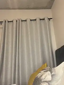 Snapshot of prettydollyy chatting on March 8, 5:39 pm prettydollyy online show from March 8, 5:39 pm