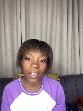 prettydollyy online show from July 23, 7:23 pm