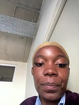 prettydollyy online show from July 28, 12:48 pm