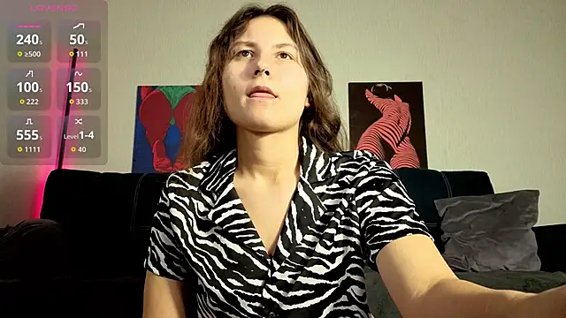 TrixiBell online show from November 8, 4:56 am