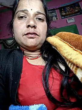 Cutreet online show from January 18, 7:50 pm