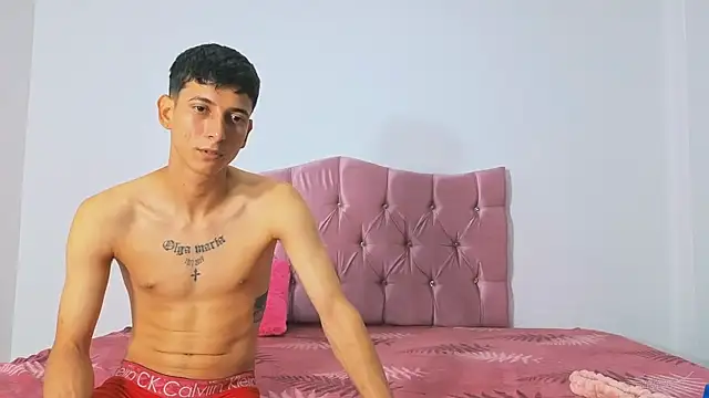 Snapshot of makiandjimmy chatting on November 11, 7:14 pm makiandjimmy online show from November 11, 7:14 pm