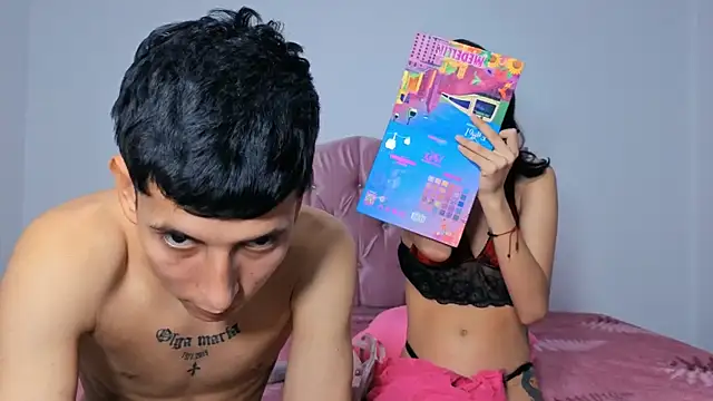 Snapshot of makiandjimmy chatting on November 16, 8:25 pm makiandjimmy online show from November 16, 8:25 pm