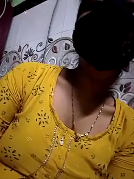 Zoya G online show from October 13, 9:04 pm