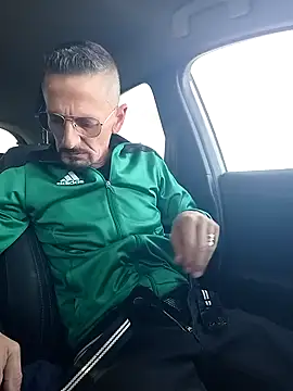 Snapshot of fabius720 chatting on November 6, 12:06 pm fabius720 online show from November 6, 12:06 pm