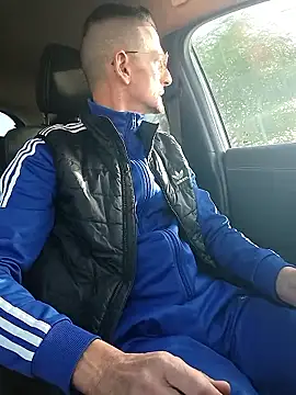 Snapshot of fabius720 chatting on January 11, 9:25 am fabius720 online show from January 11, 9:25 am