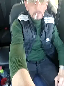 Snapshot of fabius720 chatting on February 17, 11:07 am fabius720 online show from February 17, 11:07 am