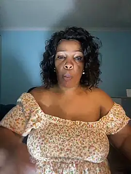 Snapshot of Jess555 chatting on April 20, 12:08 pm Jess555 online show from April 20, 12:08 pm