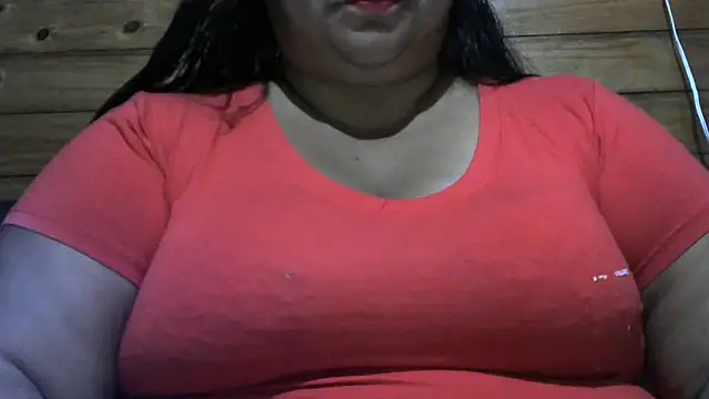 Snapshot of MARRENTINHA34 chatting on April 7, 9:37 pm MARRENTINHA34 online show from April 7, 9:37 pm