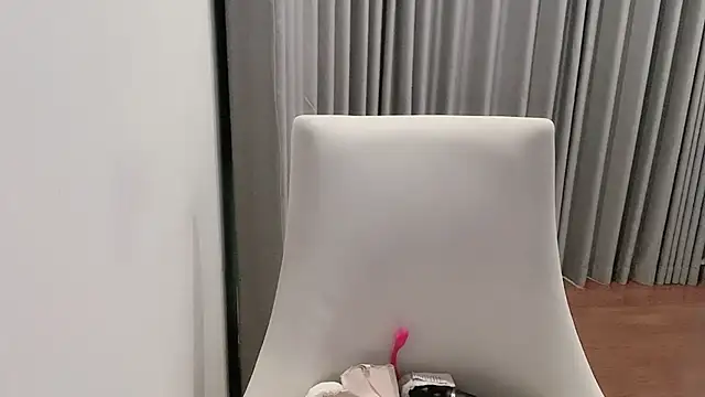 Snapshot of Azami_Chan chatting on September 22, 1:35 pm Azami Chan online show from September 22, 1:35 pm