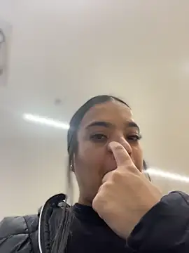Snapshot of JuanitaMore01 chatting on April 30, 8:57 pm JuanitaMore01 online show from April 30, 8:57 pm