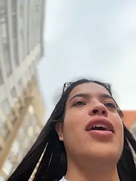 JuanitaMore01 online show from June 17, 10:43 pm