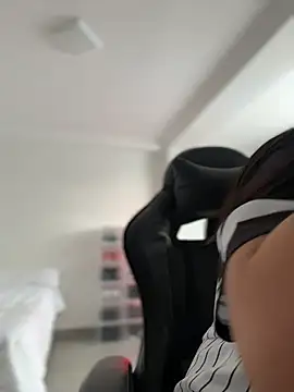 JuanitaMore01 online show from June 29, 8:53 pm