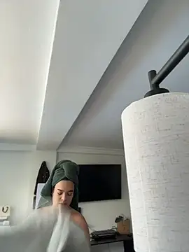 JuanitaMore01 online show from July 21, 3:03 pm
