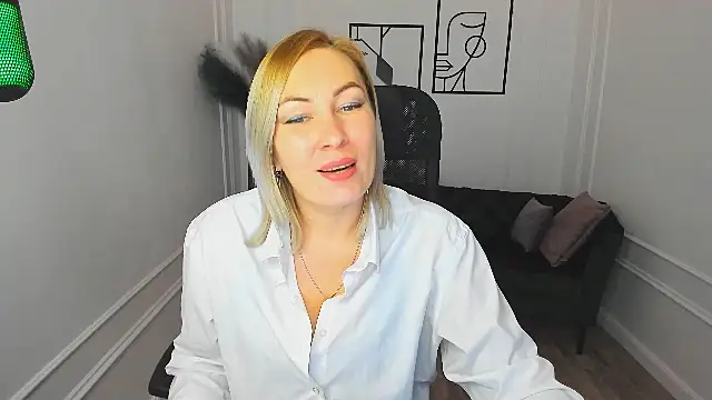CamilaFatem online show from September 15, 8:09 pm