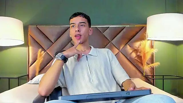 Aiden Royce online show from January 10, 4:14 am