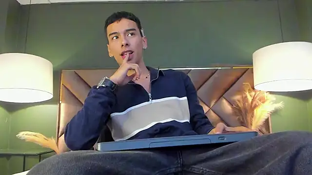 Aiden Royce online show from January 12, 9:20 pm