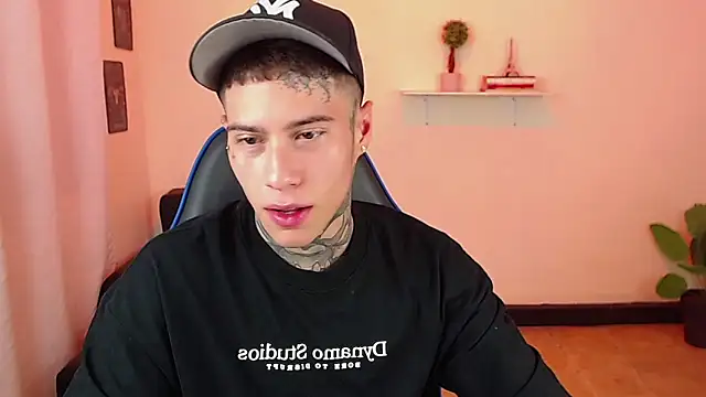 setthomas online show from January 7, 9:50 pm