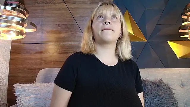 ly lulu online show from February 9, 11:14 am