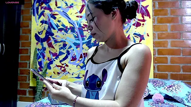 Snapshot of amatista_Ross chatting on December 18, 8:59 pm amatista Ross online show from December 18, 8:59 pm