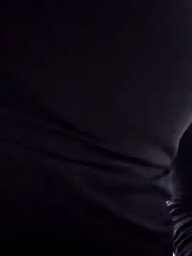 Snapshot of Miss_Pompitas23 chatting on March 4, 9:10 pm Miss Pompitas23 online show from March 4, 9:10 pm