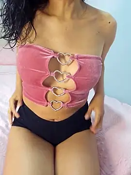 Snapshot of Miss_Pompitas23 chatting on March 31, 3:41 am Miss Pompitas23 online show from March 31, 3:41 am