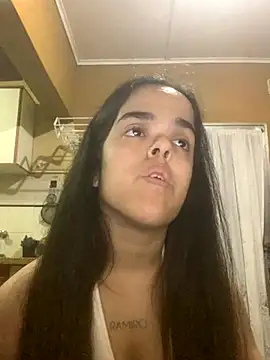 Snapshot of Littleegirl69 chatting on December 2, 3:23 am Littleegirl69 online show from December 2, 3:23 am