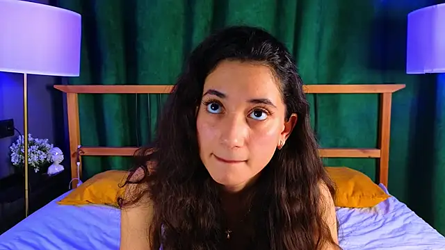 BettyMaldonado online show from November 12, 7:09 am