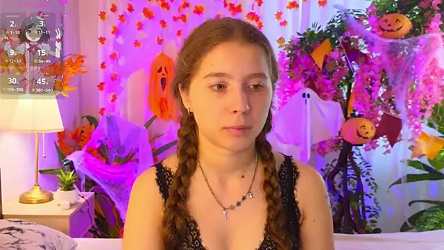 Snapshot of CatherineRichards chatting on October 19, 7:09 am CatherineRichards online show from October 19, 7:09 am