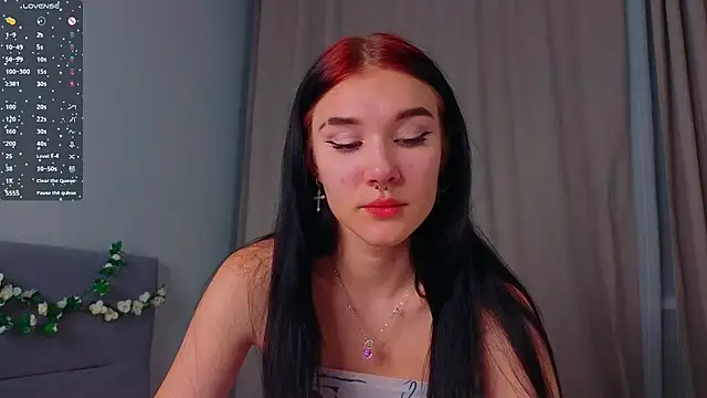 Snapshot of JenniferSullivan chatting on October 6, 9:12 pm JenniferSullivan online show from October 6, 9:12 pm