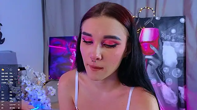 JenniferSullivan online show from January 9, 8:10 pm