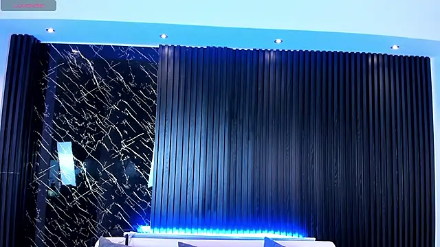 MadisonAnngel online show from November 15, 6:37 pm